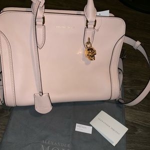 NWT Alexander McQueen Medium Padlock ZIP bag